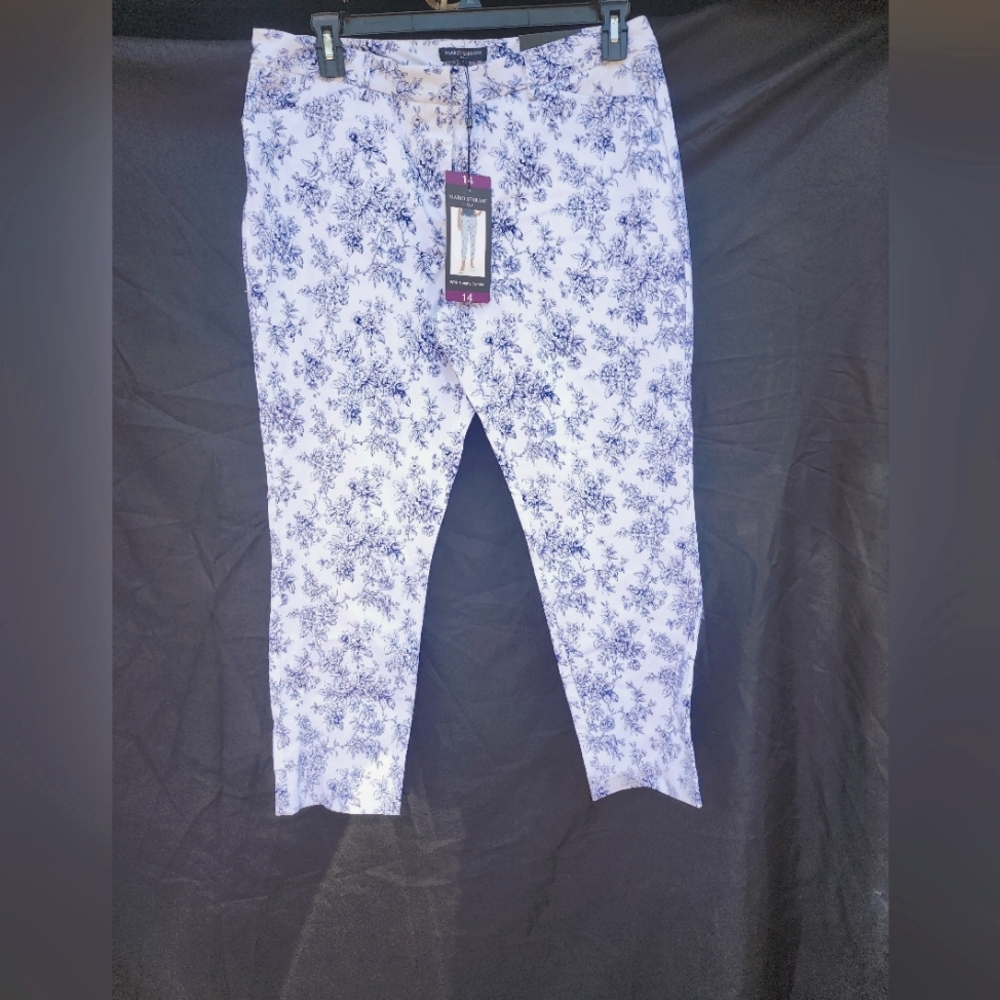 New Mario Serrani Stretch Capris